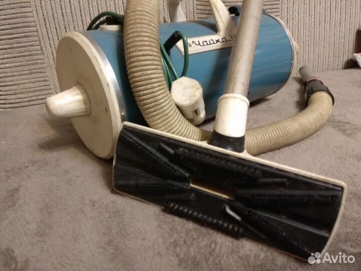 Пылесос СССР чайка 3 1984 год