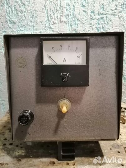 Военное зарядное устройство для акб