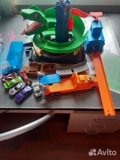 Игрушки для мальчика