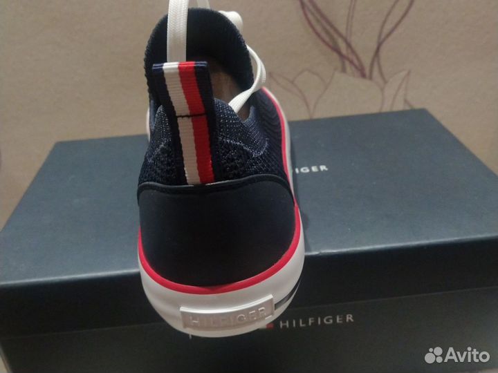 Tommy hilfiger кеды 44