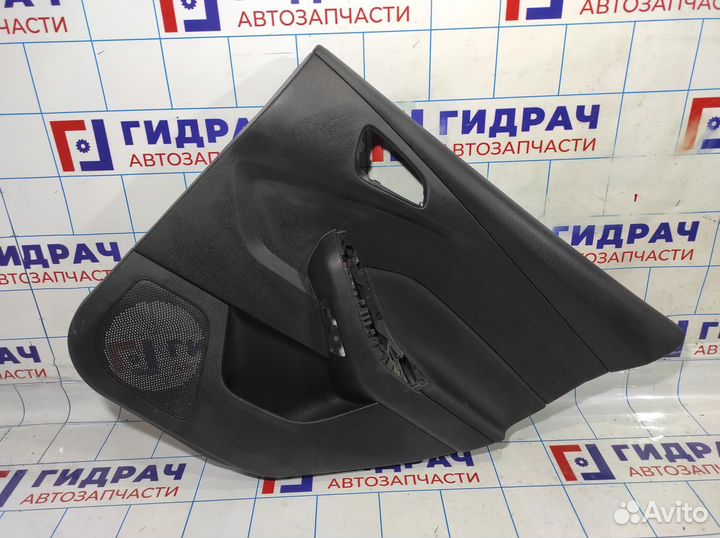 Обшивка двери задней правой Ford Focus 3 2006952