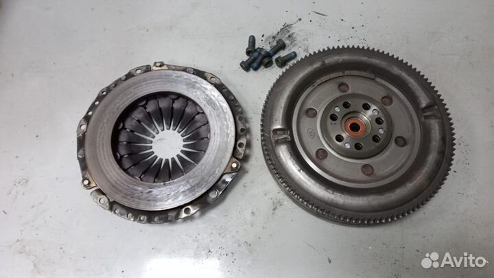 Двигатель запчасти