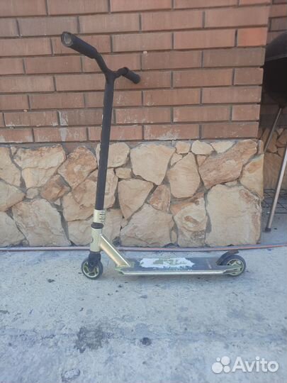 Трюковой самокат