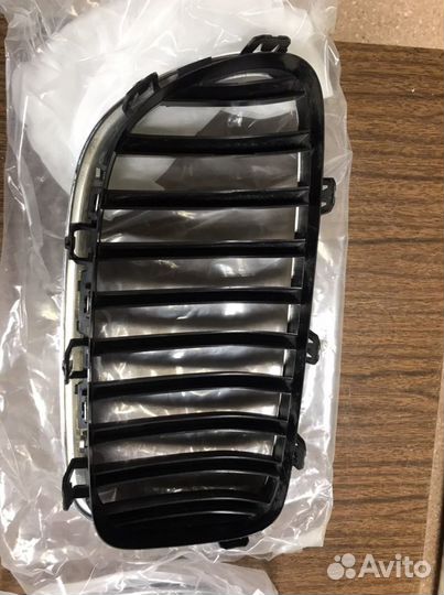 Решетка радиатор ноздри BMW 5 F10 рестайлинг