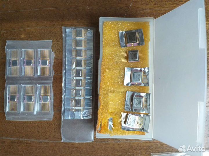 Продаю радиодетали (микросхемы Au) СССР