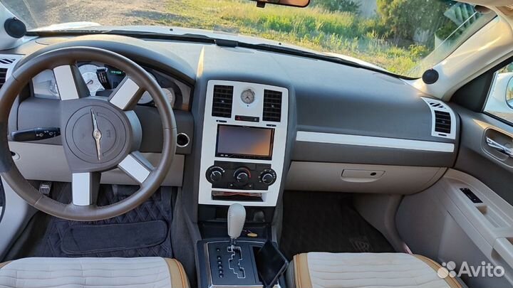 Chrysler 300C 2.7 AT, 2007, 130 000 км