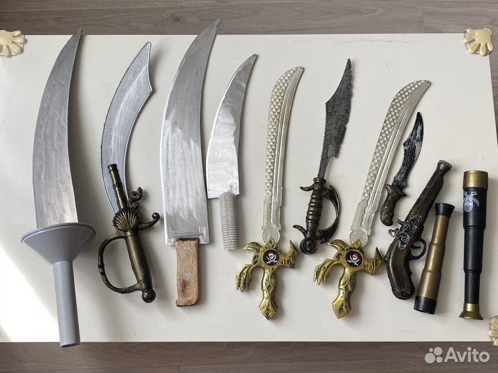 Пиратские костюмы и атрибутика