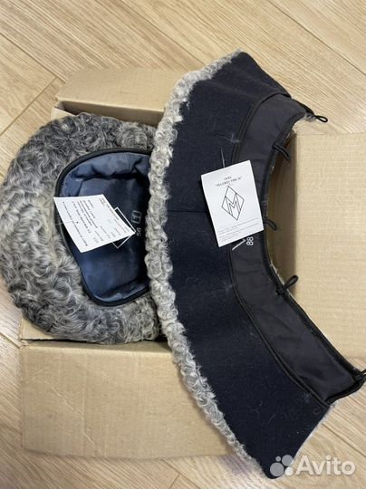 Берет и воротник уставной