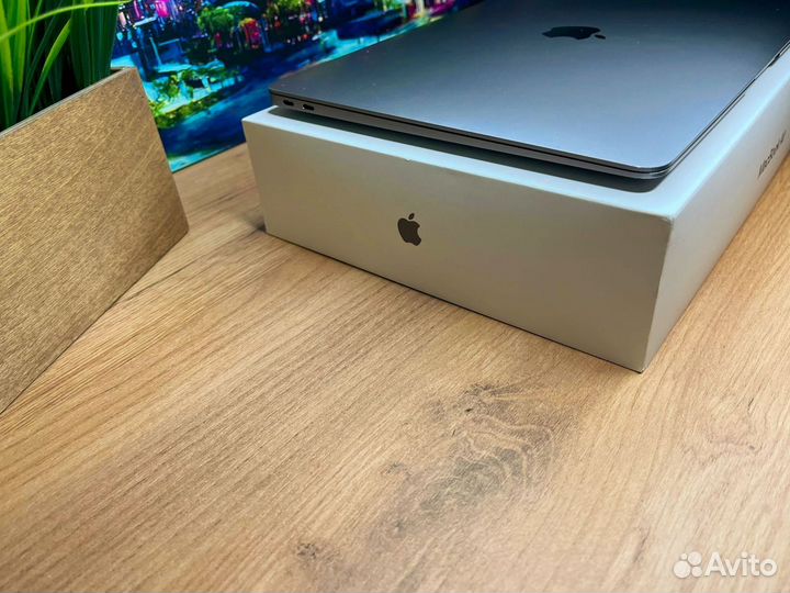 Macbook air 13 2022 m1 8 gb 256 gb на подарок