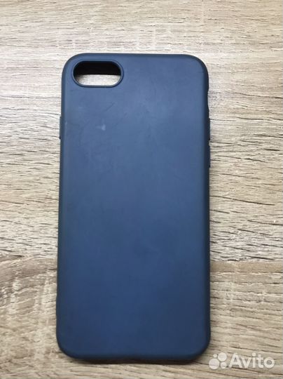 Чехол на iPhone 7