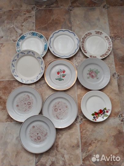 Тарелки глубокие и плоские