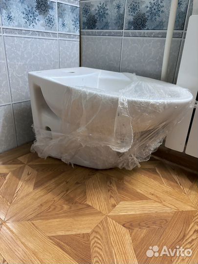 Биде напольное