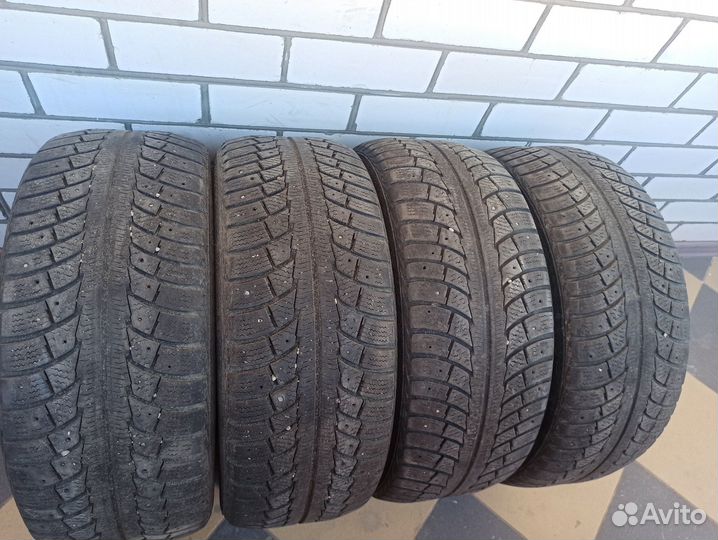 Gislaved Nord Frost 5 225/50 R17