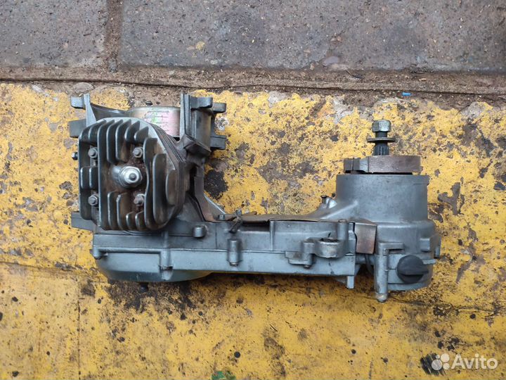 Двигатель для скутера 2 тактный 50 кубов