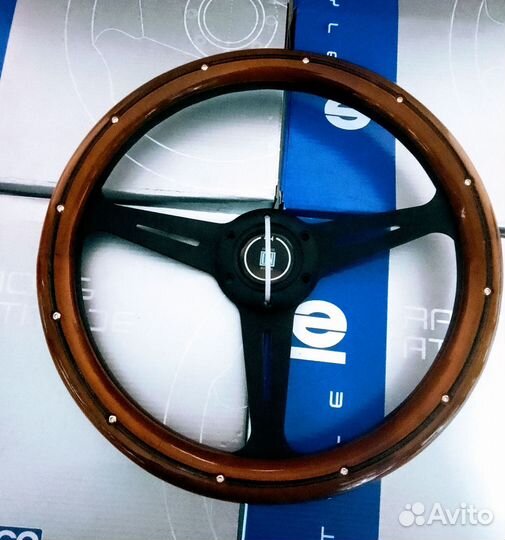 Деревянный руль nardi