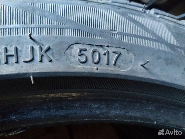 Comforser CF700 225/40 R18 92W