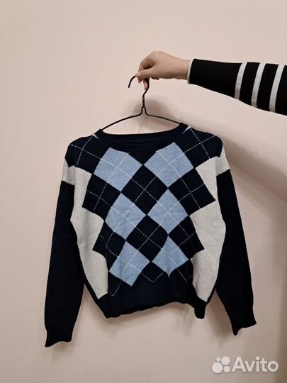 Свитера кофты женские