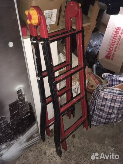 Лестница-стремянка Аренда