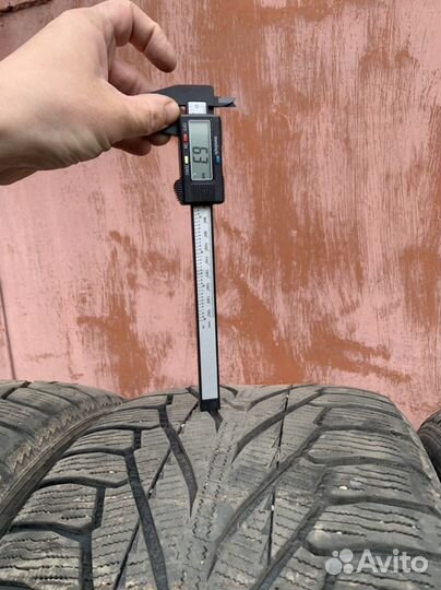 Nokian Tyres Hakkapeliitta R2 SUV 275/45 R20 110