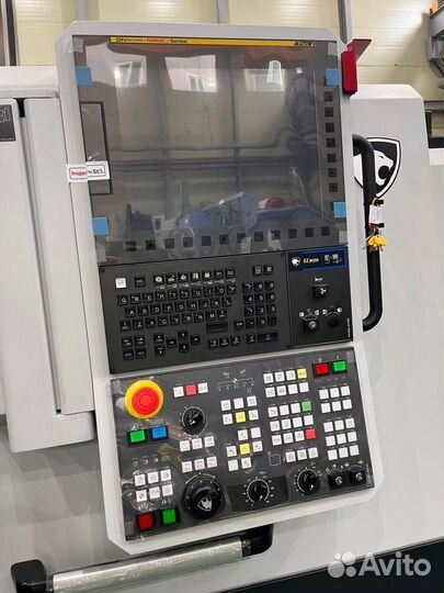 Токарно-фрезерный станок с чпу doosan puma 2600LM