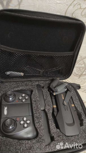 Квадрокоптер с видео камерой