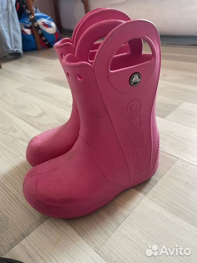 Резиновые сапоги для девочки crocs 31 размер