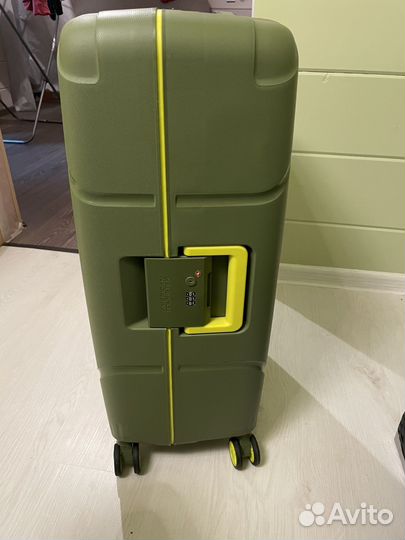 Чемодан american tourister s