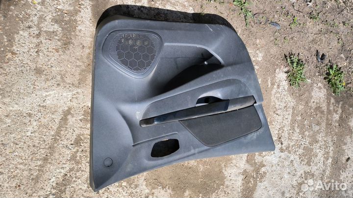 Рено каптюр обшивка двери