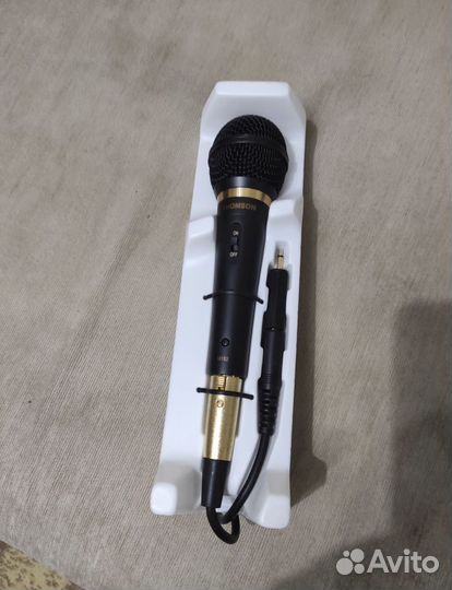 Микрофон Thomson m152