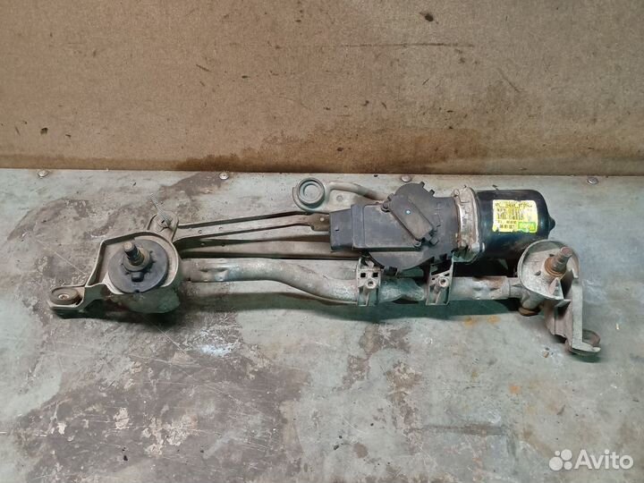 Трапеция стеклоочистителя Nissan Note E11