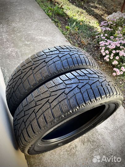 Roadstone Winguard WinSpike 215/60 R17 100T