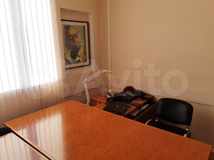 Свободного назначения, 300 м²