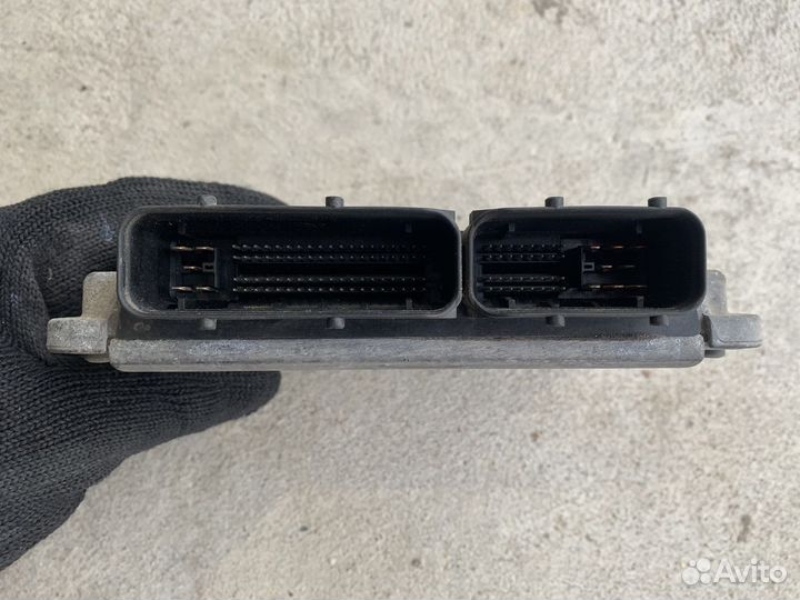 Блок управления двигателем VAG