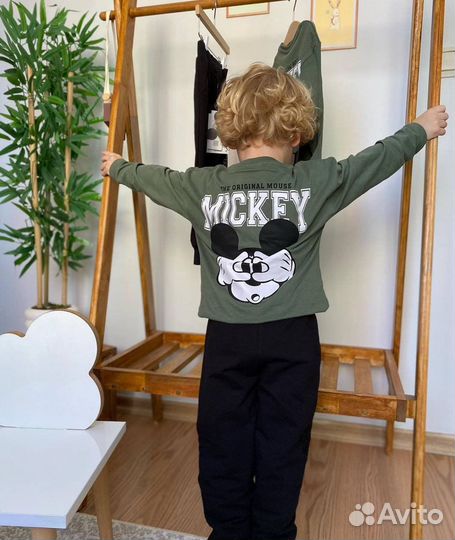 Костюм с брюками на мальчика zara