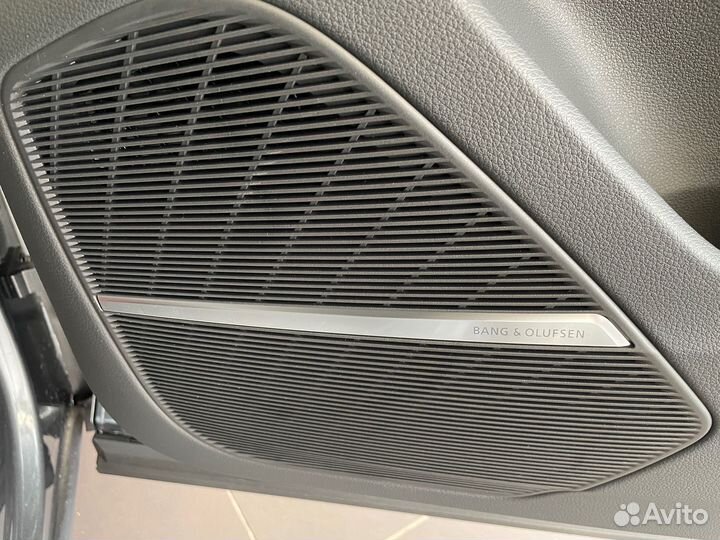 Audi Q7 3.0 AT, 2023