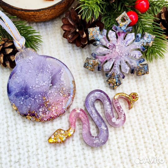 Елочные игрушки из эпоксидной смолы