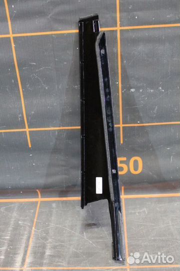 Накладка двери задней правой - BMW 5 F10