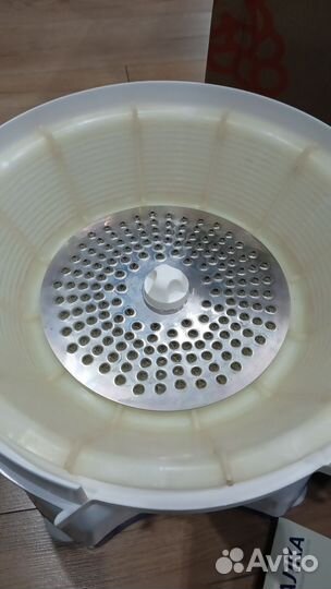 Соковыжималка Нептун электрическая