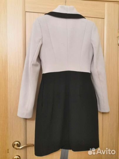 Пальто женское демисезонное 42 44