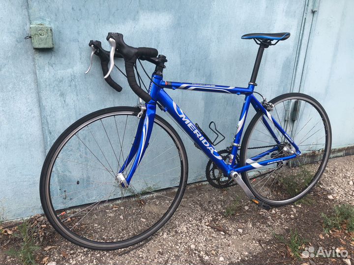Шоссейный велосипед merida