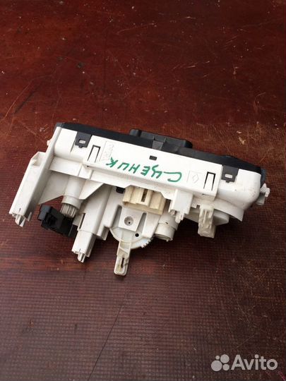 Блок управления кондиционером Renault Scenic 2