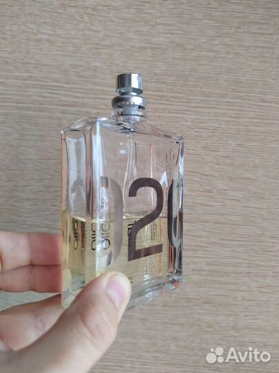 Остаток во флаконе Escentric Molecule 02, оригинал