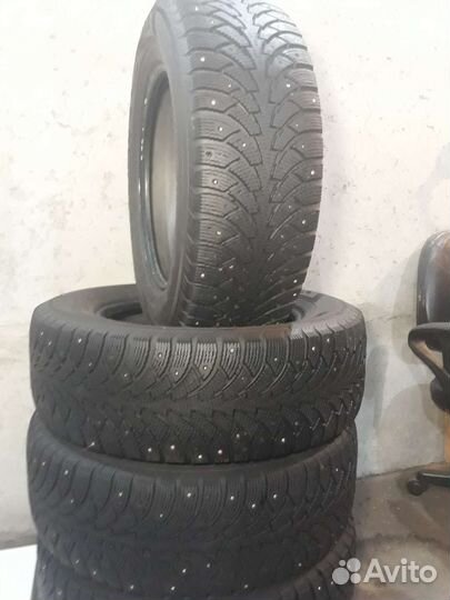 Nordman Nordman 4 215/65 R16