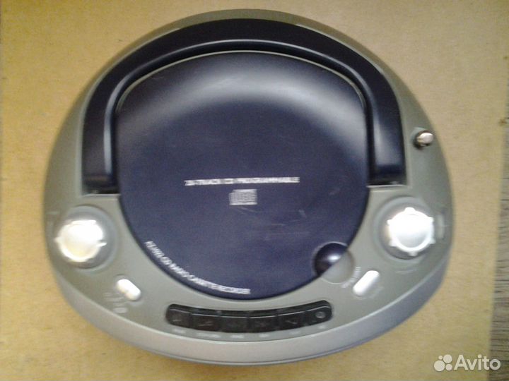 Магнитола philips AZ1022