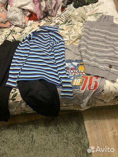 Мешок детских вещей в деревню