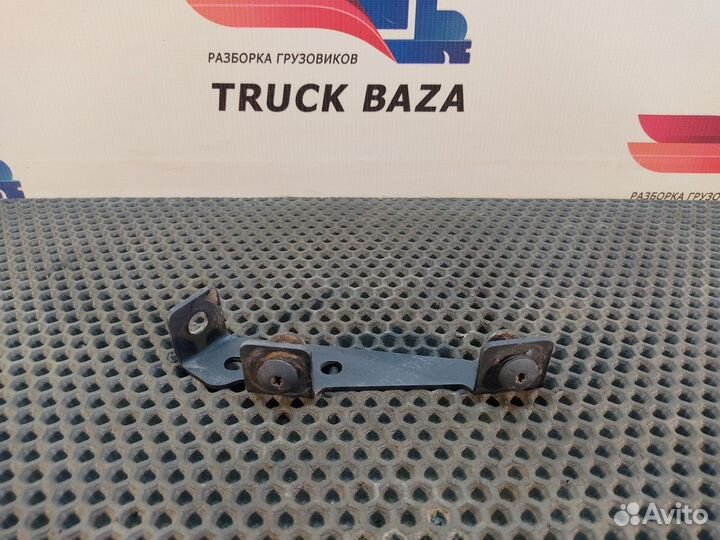 1660383 Кронштейн солнцезащитного козырька