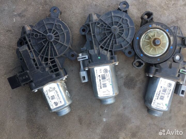 Моторчик стеклоподъемника Volkswagen Polo