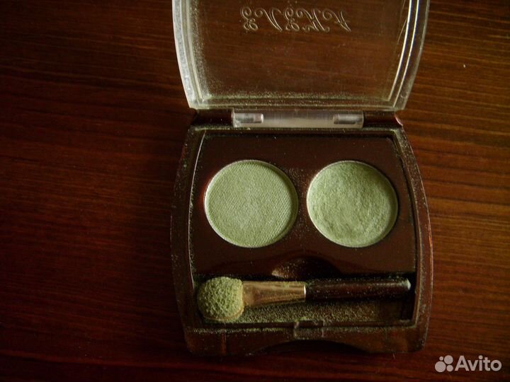 Тени, пудра, мыло, зубной порошок прошлого века