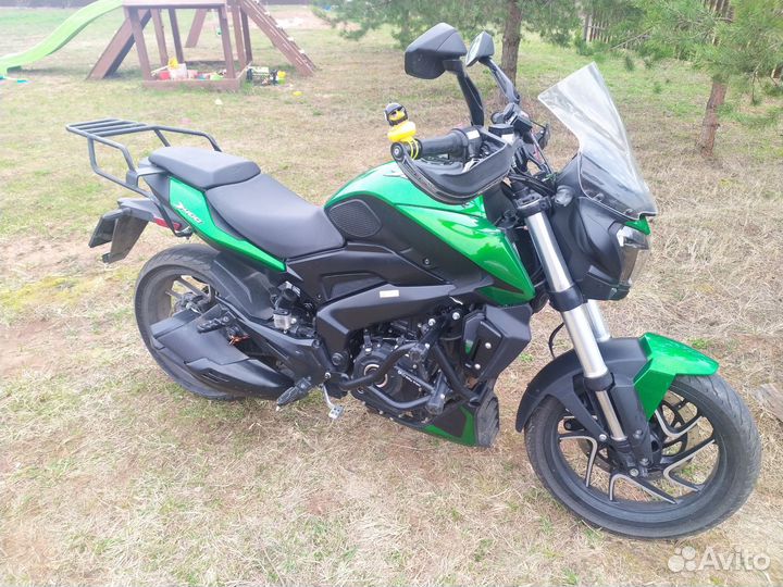 Bajaj Dominar 400 2021 год