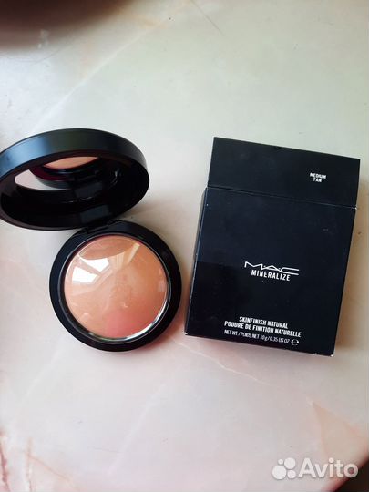 Пудра MAC mineralize оттенок Medium Tan